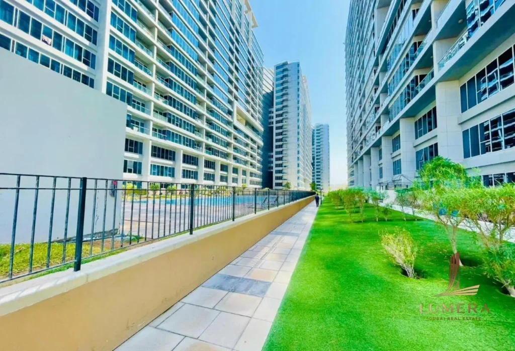 Panoramic Burj Khalifa Views | High Floor 2BR | Investor’s High-Yield Special