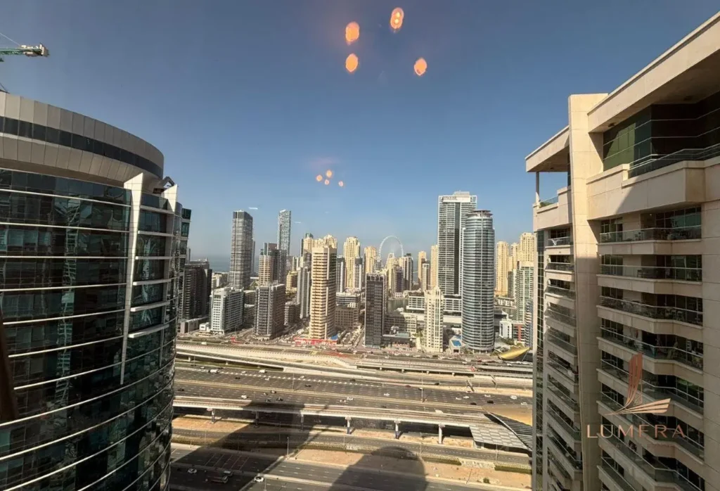 Prime Investment | High Floor 1BR | Steps from DMCC Metro | Marina Views