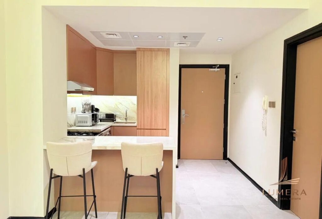 XL Layout Studio | Fully Furnished | Stunning Pool View | Burj View Residence, Arjan