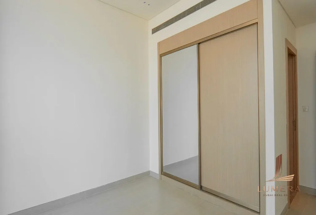 Brand New Handover | High Floor with Open Views | Extra-Large 839 SQFT | 1BR + 2 Bath | Binghatti Apex, JVC