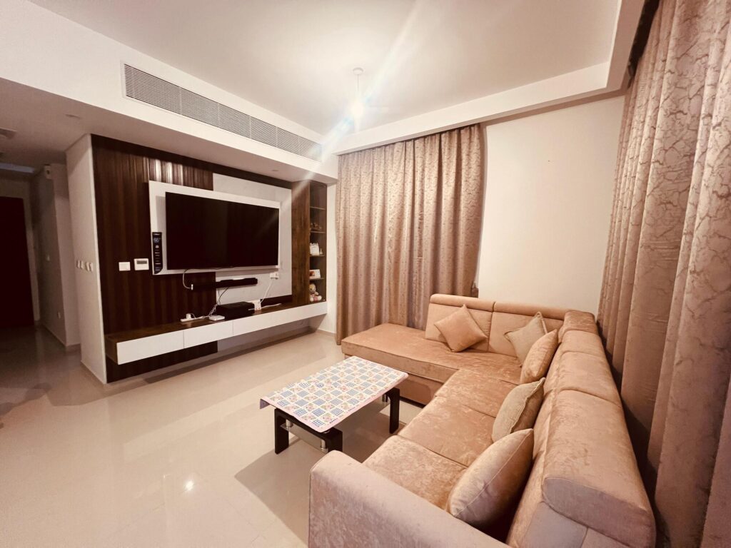 Modern 3 Bedroom | Furnished | Private Garden | Amargo 2
