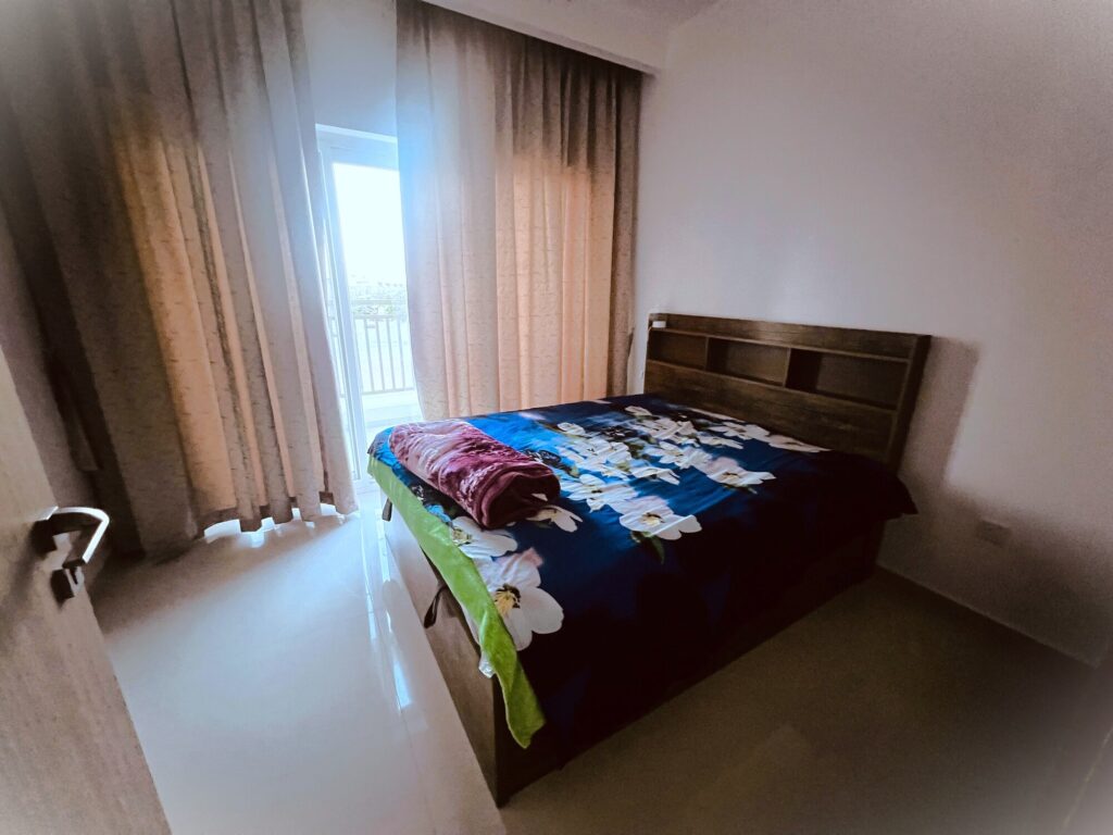 Modern 3 Bedroom | Furnished | Private Garden | Amargo 2