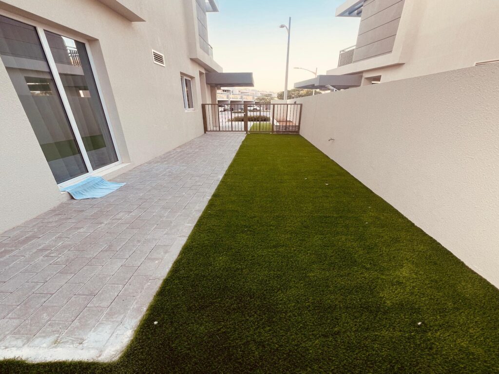 Modern 3 Bedroom | Furnished | Private Garden | Amargo 2