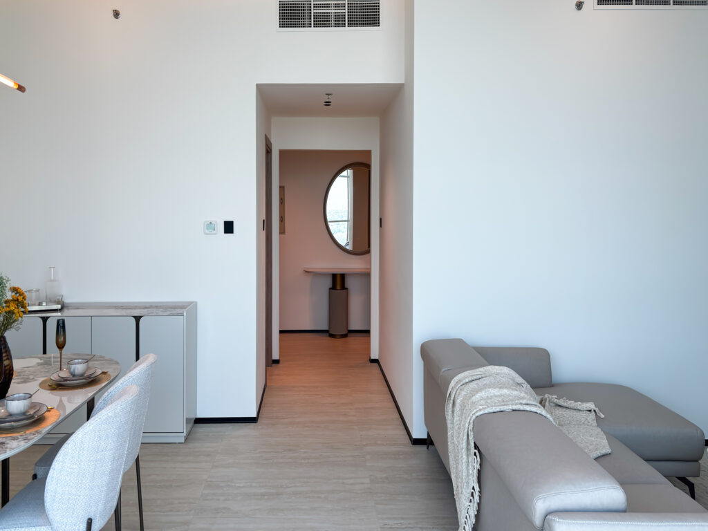 Luxury 1 BR | Corner Unit | Community View | Amaris Residence