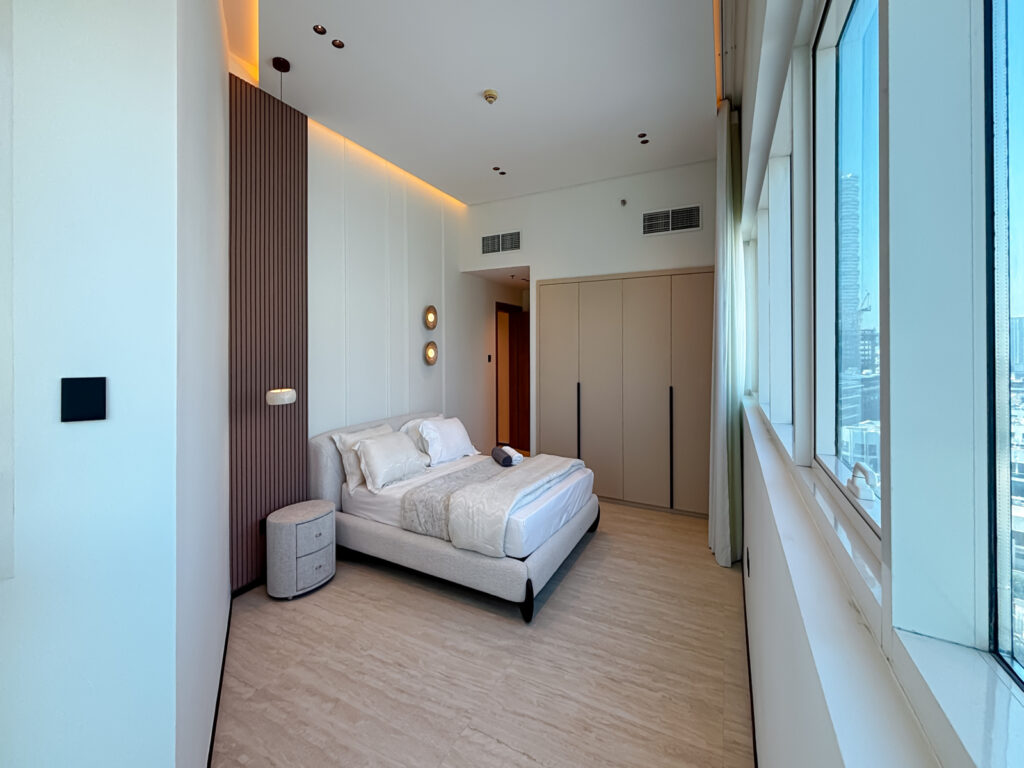 Luxury 1 BR | Corner Unit | Community View | Amaris Residence