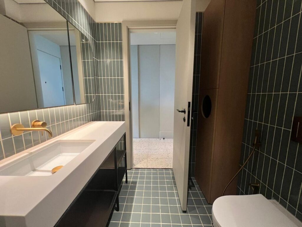 Fully Furnished | Burj Khalifa View | High ROI | Upside Living