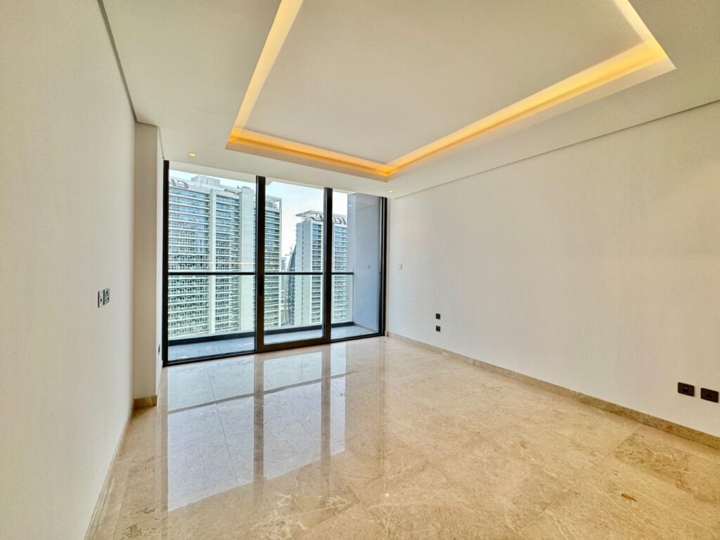 Available Sept. 01 | High Floor | Multiple Cheques | The Sterling East House Business Bay