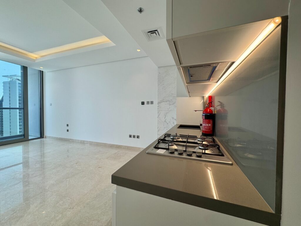Available Sept. 01 | High Floor | Multiple Cheques | The Sterling East House Business Bay