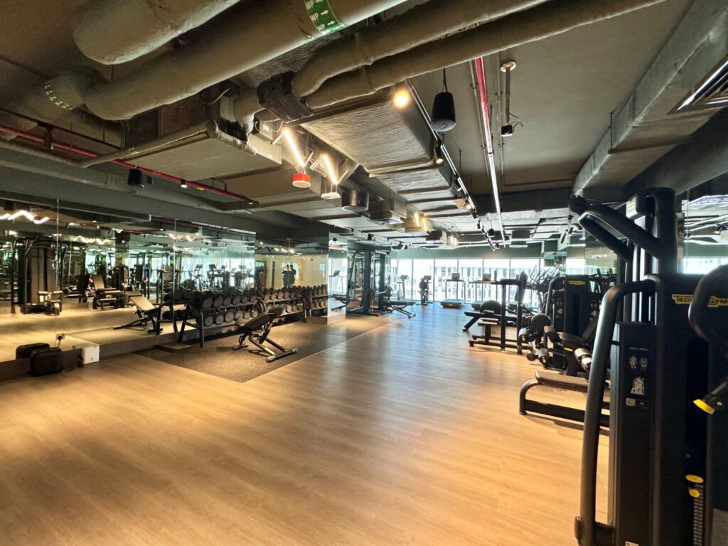Available Sept. 01 | High Floor | Multiple Cheques | The Sterling East House Business Bay